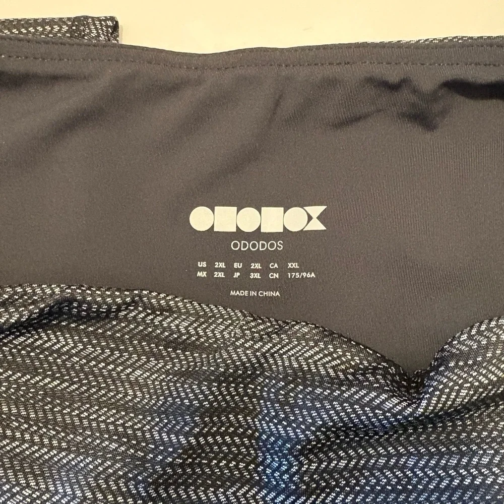 ODODOS Black and Gray Leggings with Pockets - Size 2X - NWT - Picture 4 of 5